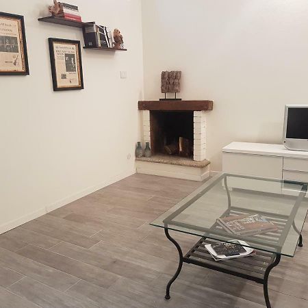 Appartement La Casa Degli Artisti à Côme Extérieur photo